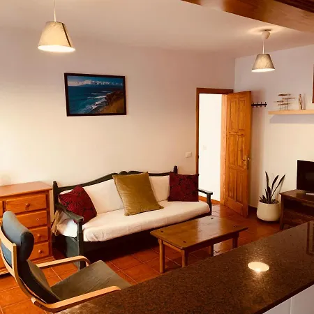 Coqueto Apto Eila 100 Metros Playa Wifi Apartment Famara